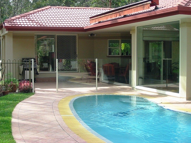 30 DALLOWAY COURT, Arundel QLD 4214