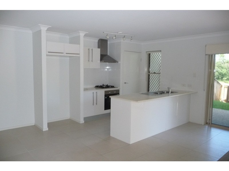 49/302 College Road, Karana Downs QLD 4306