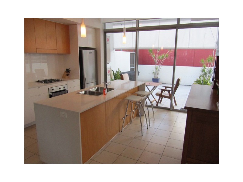 01/20 Anthony Street, West End QLD 4101