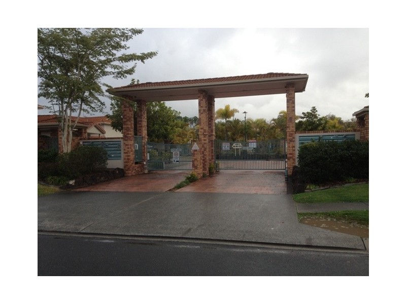 21 Regensberg Close, Varsity Lakes QLD 4227