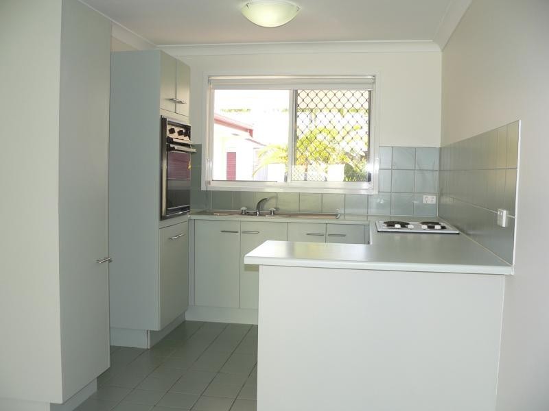 23/128 Benowa Road, Southport QLD 4215