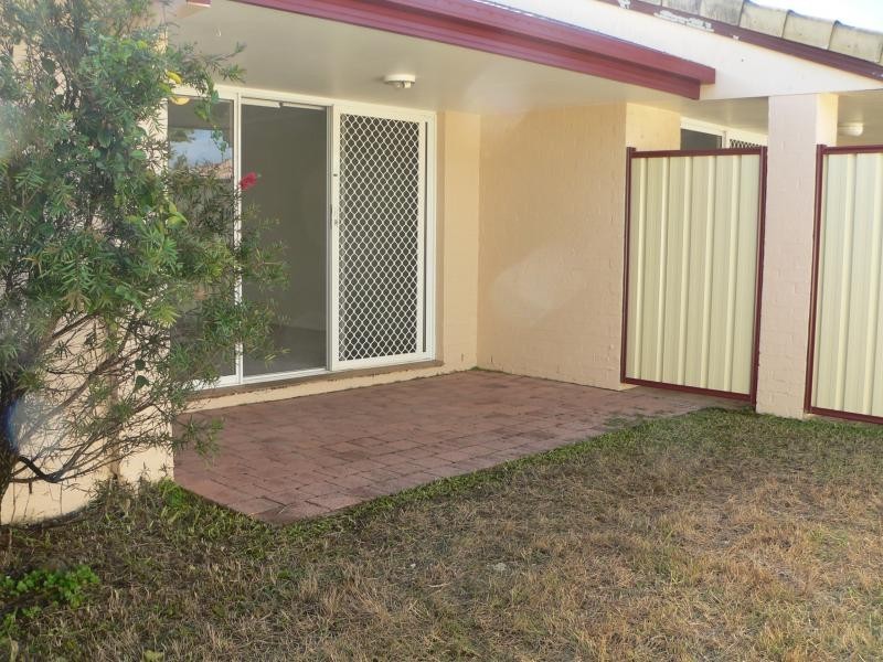 23/128 Benowa Road, Southport QLD 4215