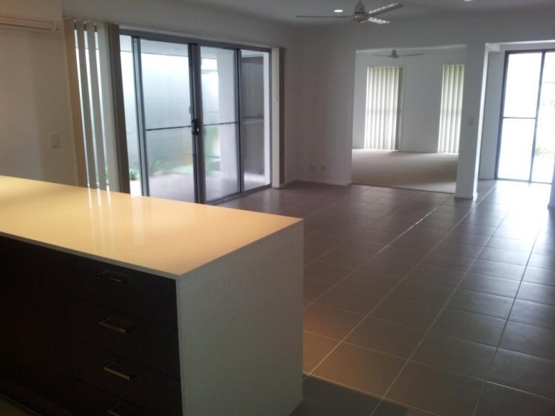 15 Dunes Ct, Peregian Springs QLD 4573
