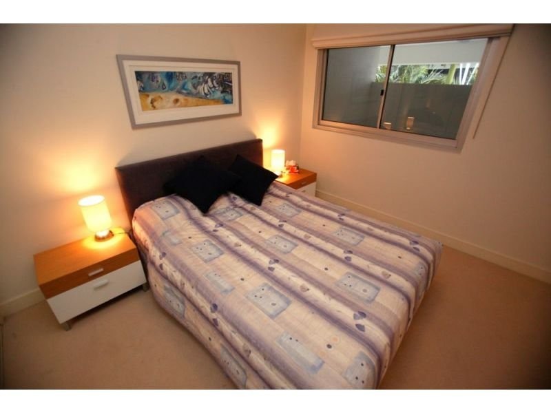 11 Nicklin Way, Minyama QLD 4575