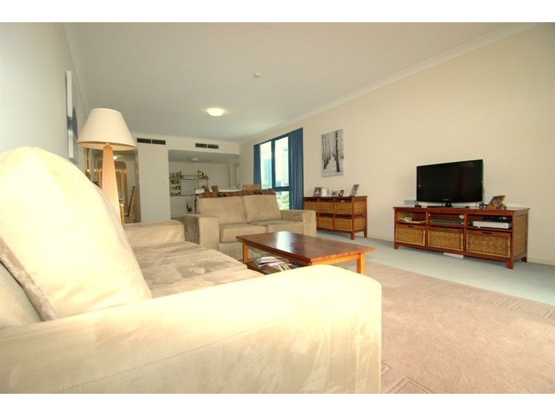 35 Ferry Street, Kangaroo Point QLD 4169