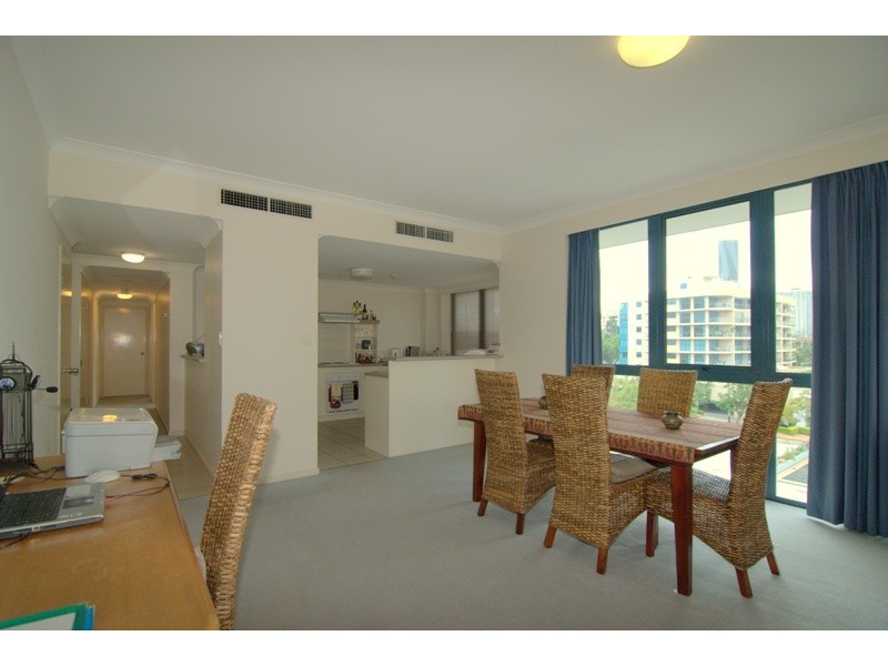 35 Ferry Street, Kangaroo Point QLD 4169