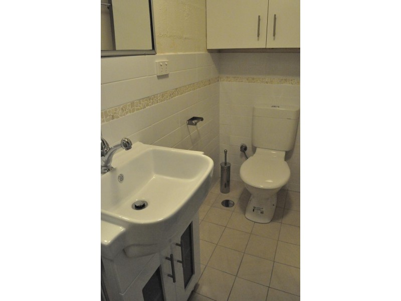 3 Whitmore Street, Taringa QLD 4068