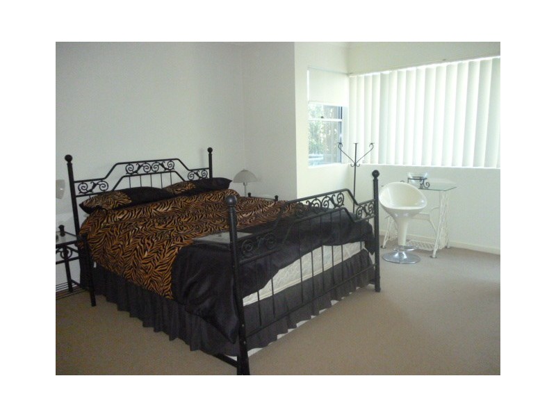 Biggera Waters QLD 4216