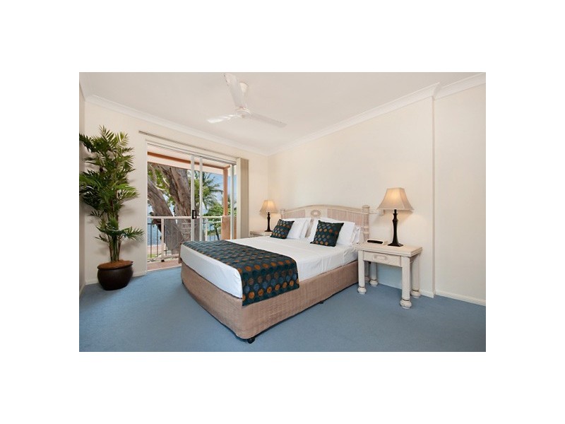 Palm Cove QLD 4879
