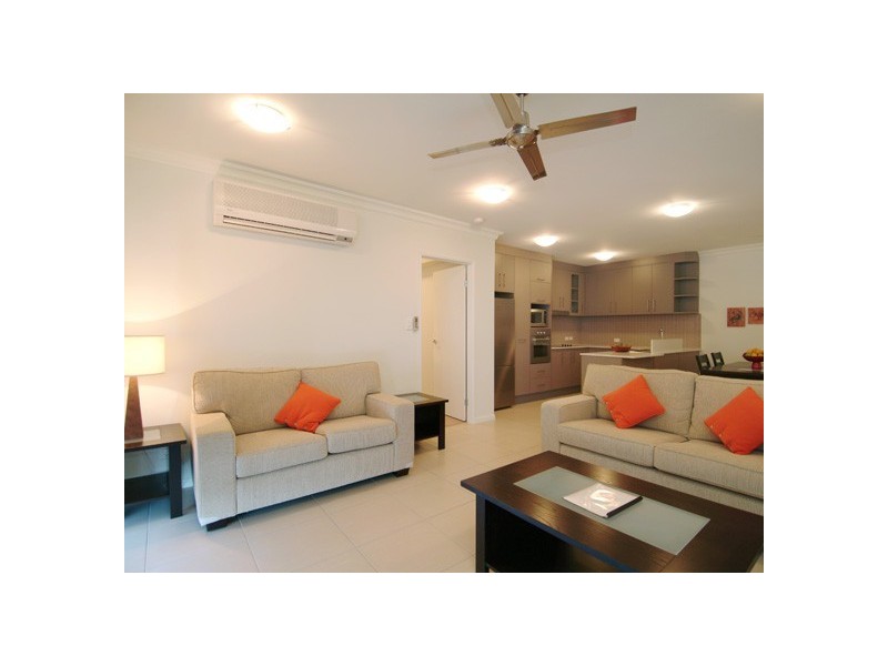 Palm Cove QLD 4879