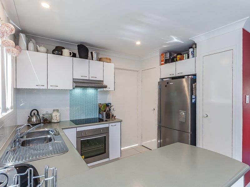 Everton Hills QLD 4053