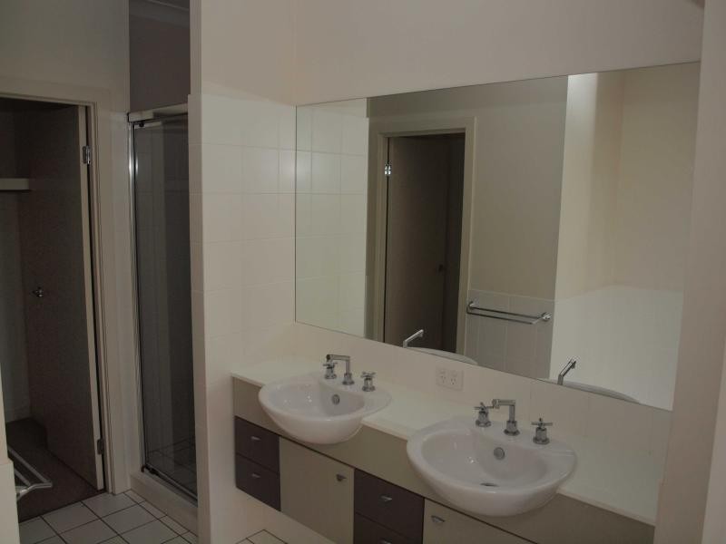 55/19 Carina Peak Drive, Varsity Lakes QLD 4227