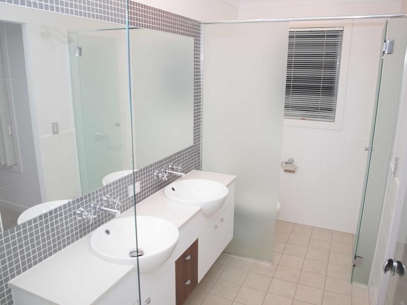 108/19 Carina Peak Drive, Varsity Lakes QLD 4227