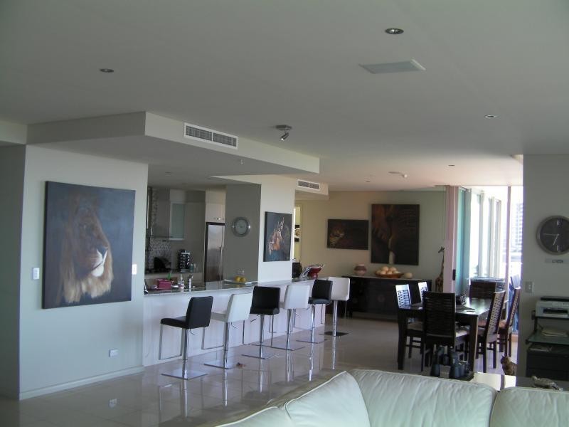 1 Como Crescent, Southport QLD 4215