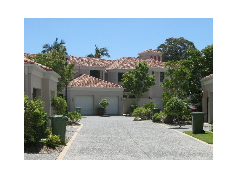 28/7 Elliott St, Surfers Paradise QLD 4217