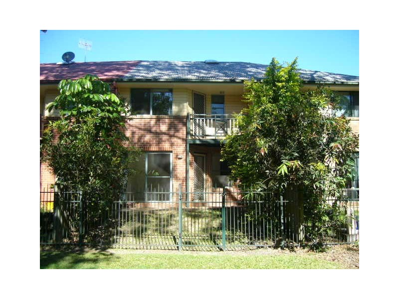 30/18 Tallebudgera Creek Rd,, Burleigh Heads QLD 4220