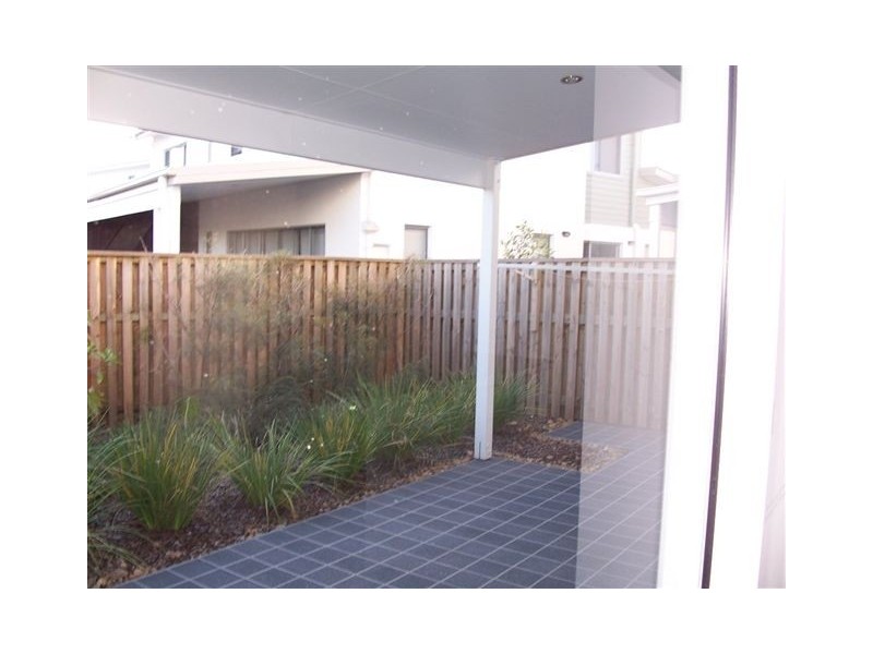 9/110 Tours Way, Burleigh Waters QLD 4220