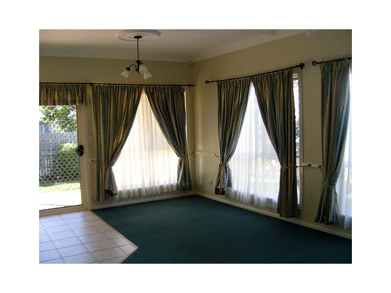 20 Trinity Close, Forest Lake QLD 4078