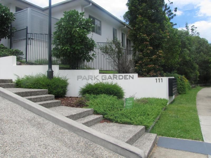 Pacific Pines QLD 4211