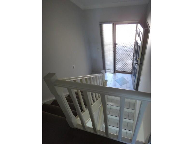 1A/757 Ashmore Road, Ashmore QLD 4214