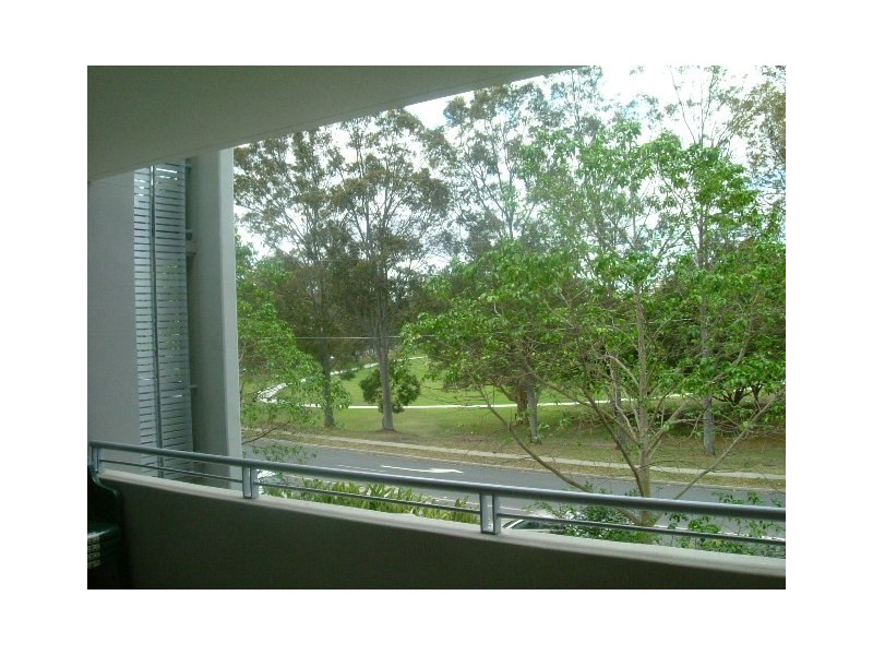 19/2 Campbell St, Toowong QLD 4066
