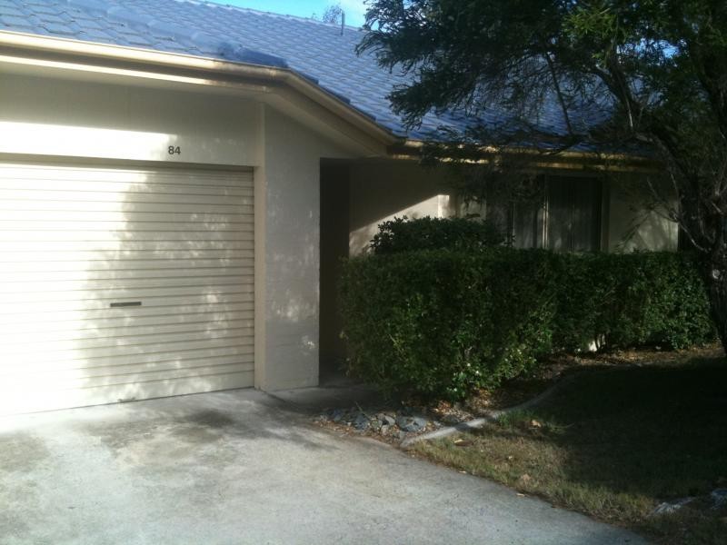 3 Arundel Drive,, Arundel QLD 4214