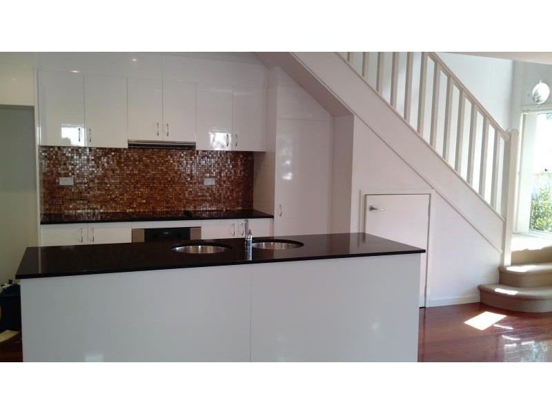 Biggera Waters QLD 4216