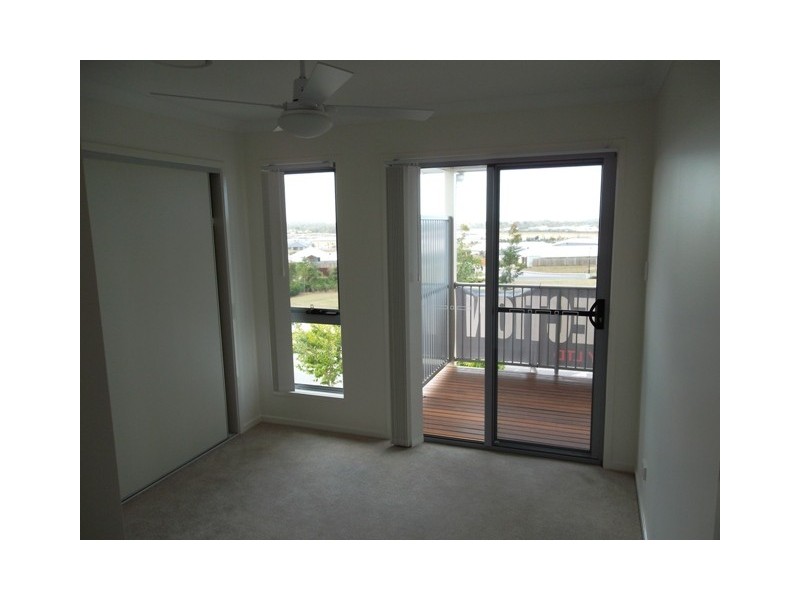 2 Photinia Crescent, Mountain Creek QLD 4557