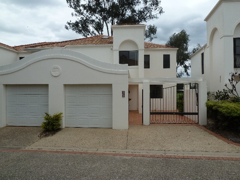 22/22-34 Glenside Drive, Robina QLD 4226