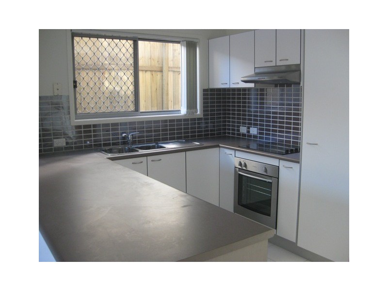 Pacific Pines QLD 4211