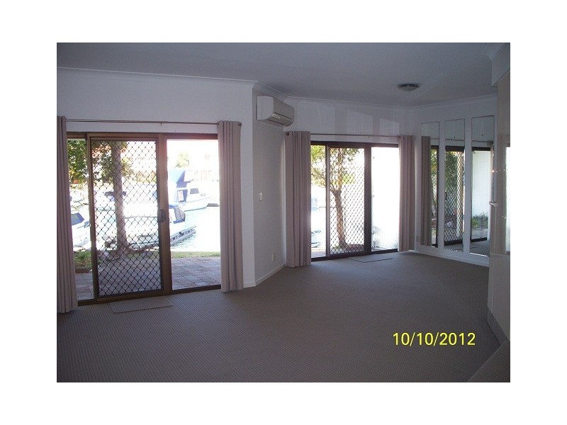 44/81 Boykambil Esp Nth, Hope Island QLD 4212