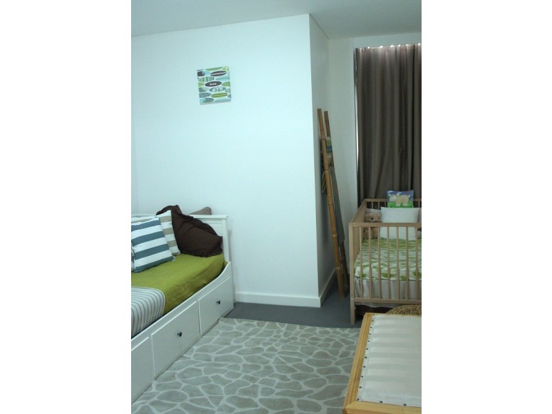 002/2 Creek Street, Coolangatta QLD 4225