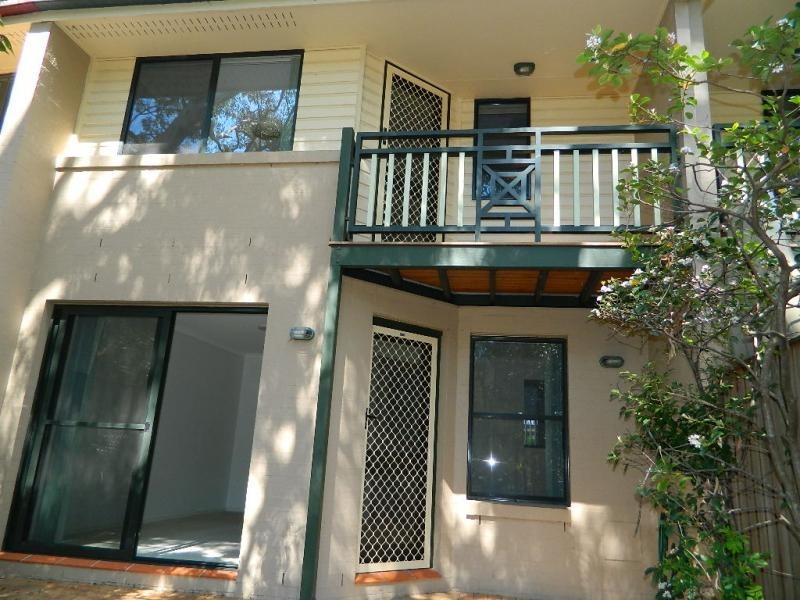 57/18 Tallebudgera Creek Rd,, Burleigh Heads QLD 4220