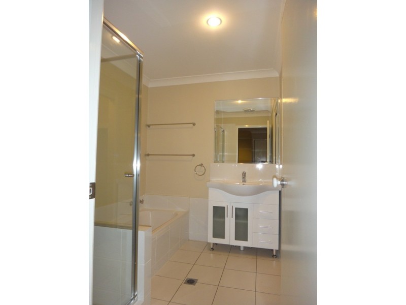 1C/757 Ashmore Road, Ashmore QLD 4214