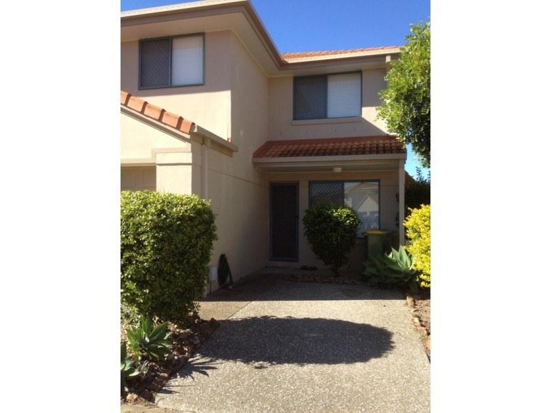 21 Regensberg Close, Varsity Lakes QLD 4227