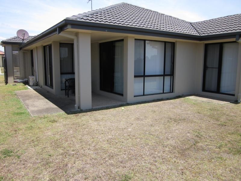 15 College Street, North Lakes QLD 4509