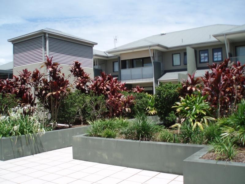 45 Bundall Rd, Surfers Paradise QLD 4217