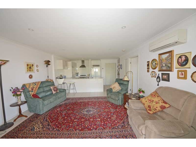 60/302 College Road, Karana Downs QLD 4306