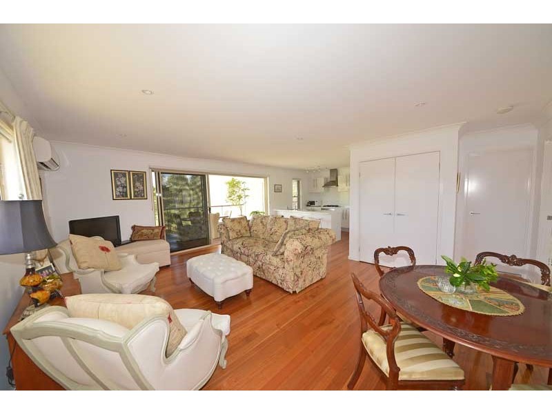 60/302 College Road, Karana Downs QLD 4306