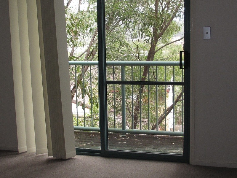 6 Crestridge Crescent, Oxenford QLD 4210