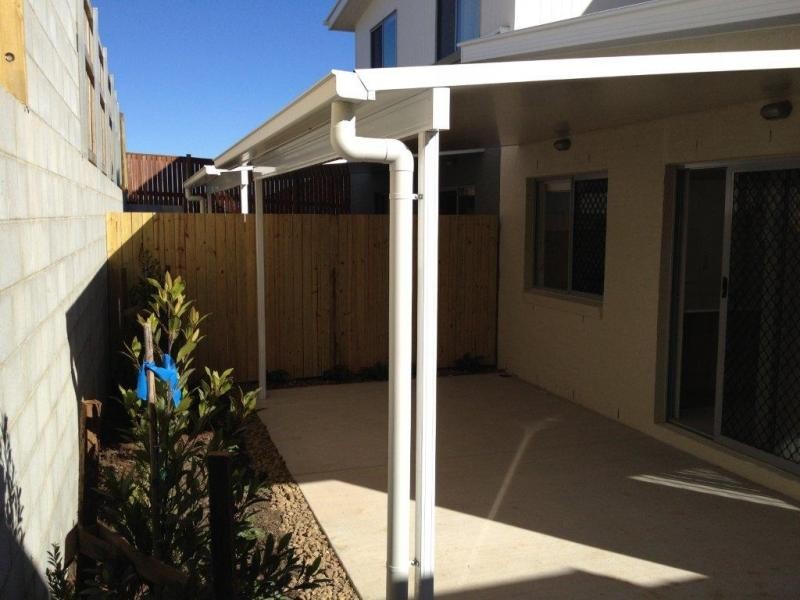 2 Photinia Crescent, Mountain Creek QLD 4557