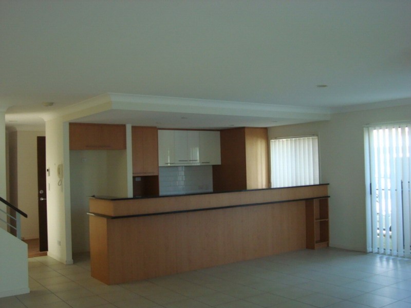 210/5 Easthill Drive,, Robina QLD 4226