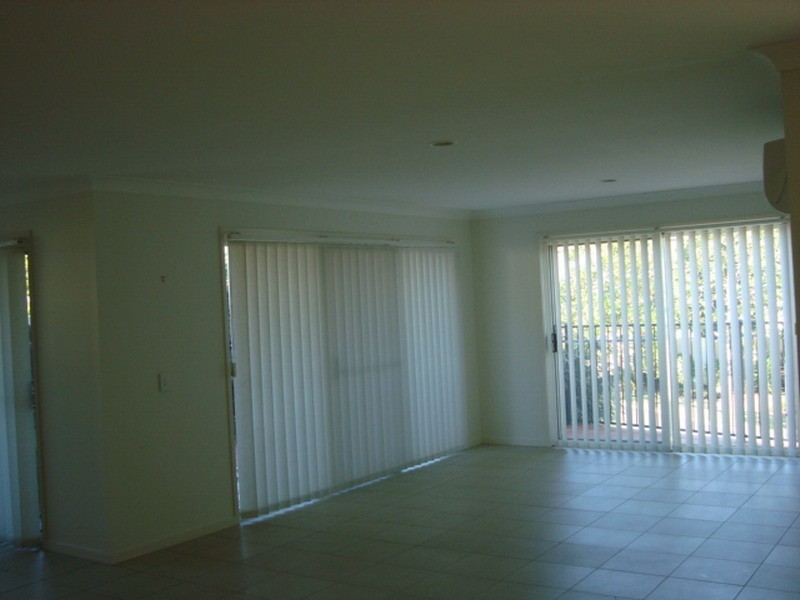 210/5 Easthill Drive,, Robina QLD 4226