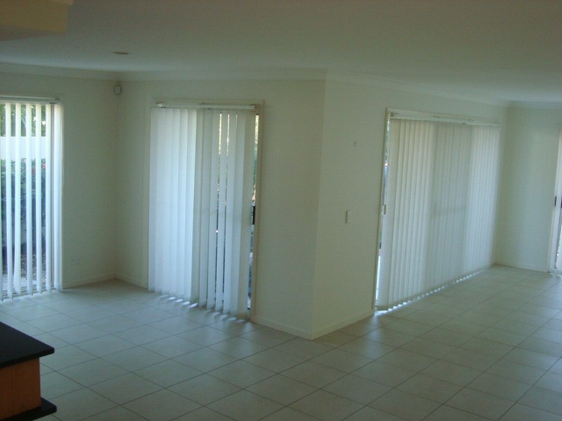 210/5 Easthill Drive,, Robina QLD 4226