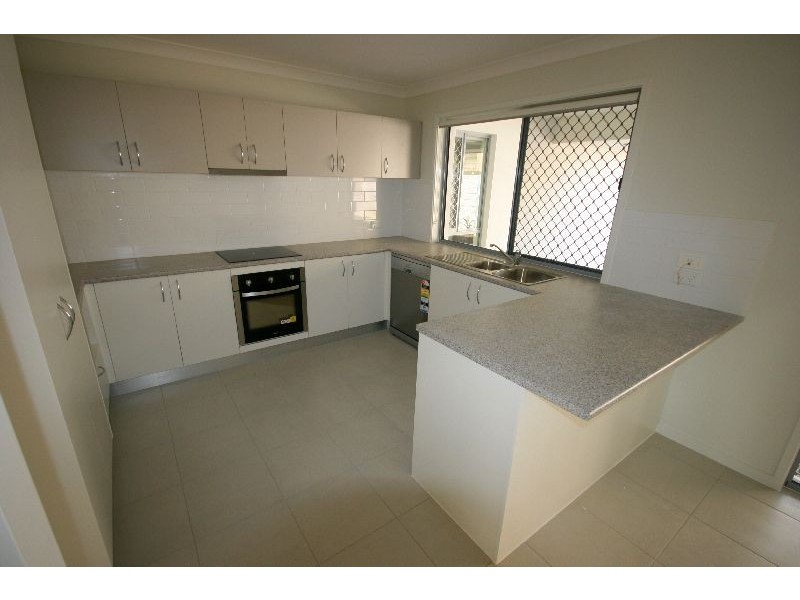 27 Bellflower Crescent, Mount Cotton QLD 4165