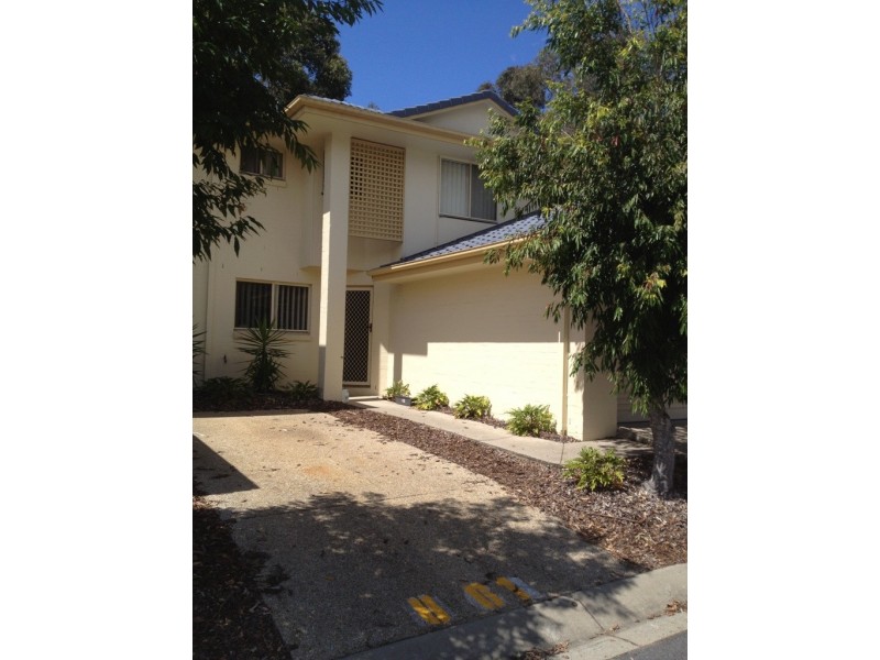 61/3 Arundel Drive,, Arundel QLD 4214