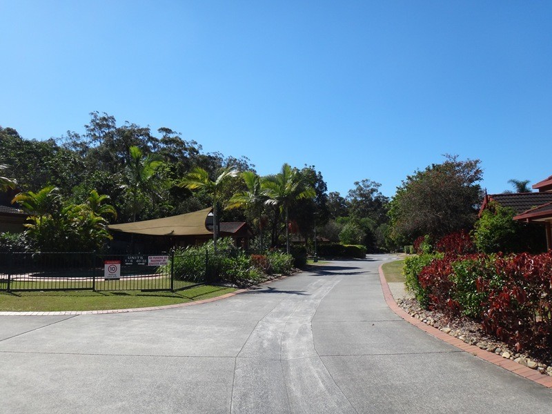 1A/18 Batchworth Road, Molendinar QLD 4214