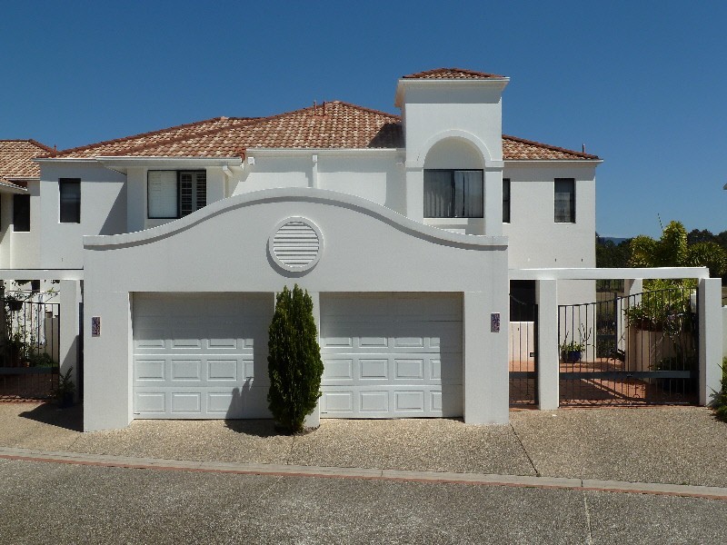 21/22-34 Glenside Drive, Robina QLD 4226