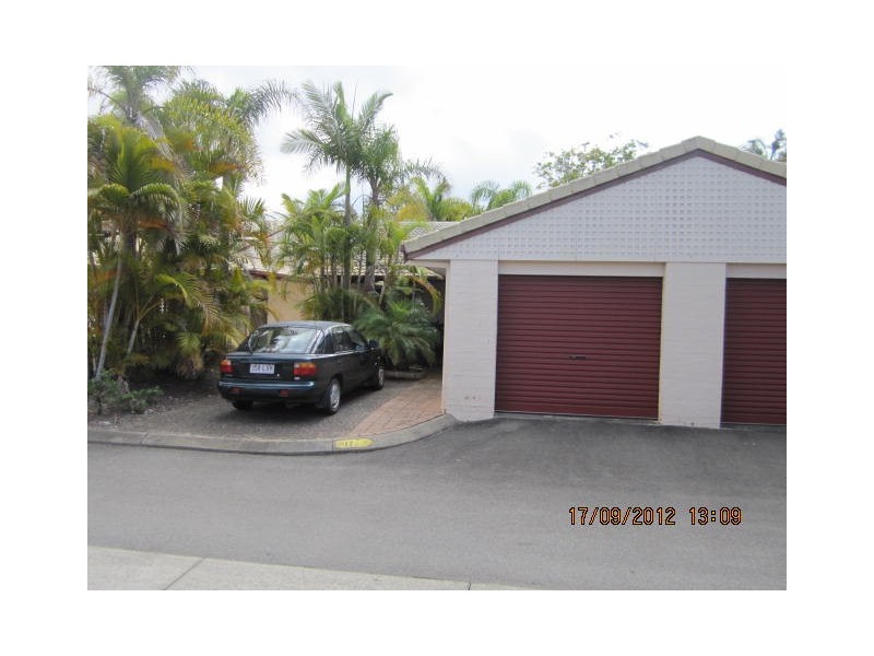 17/128 Benowa Road, Southport QLD 4215