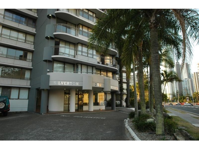 11/2409 Gold Coast Highway, Surfers Paradise QLD 4217